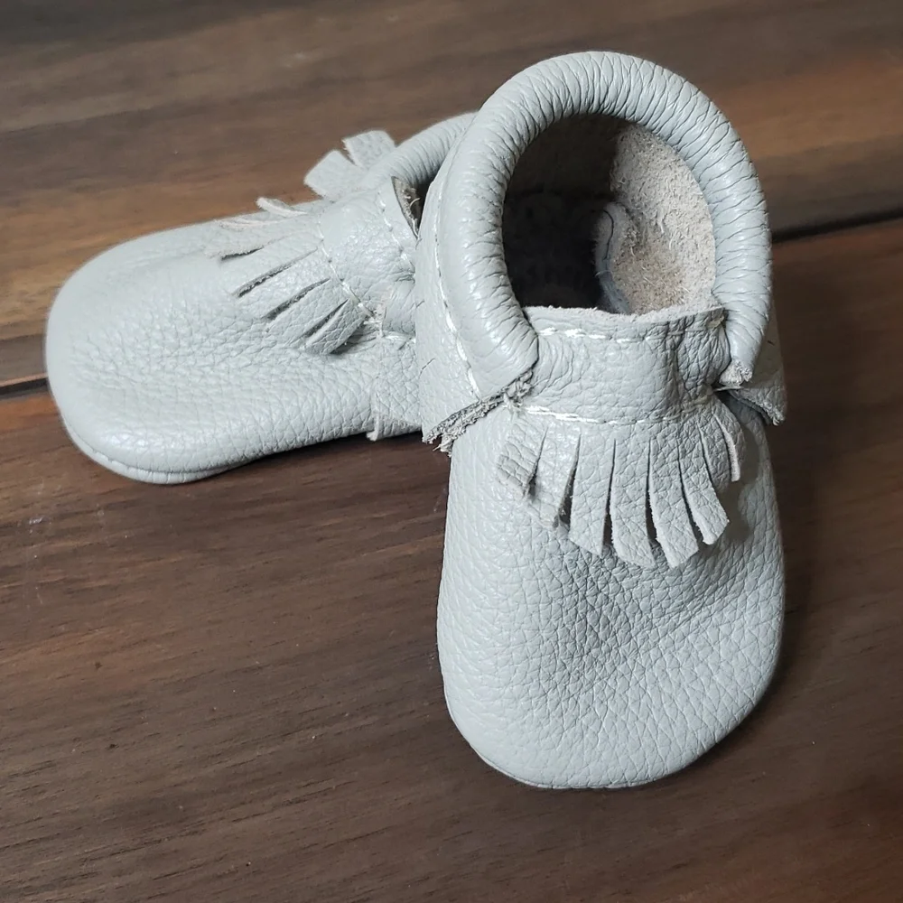 Freshly Picked Salt Flats Moccasins Sz 1